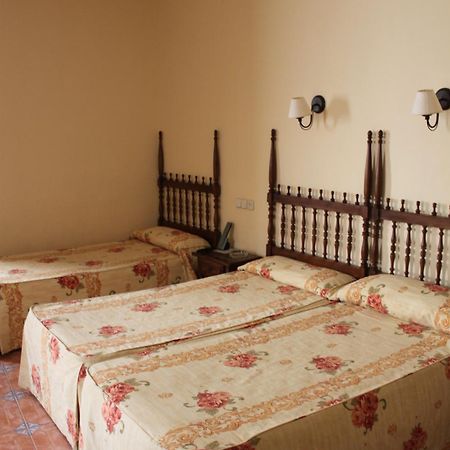 Hotel Rey Nino Ávila Exteriör bild