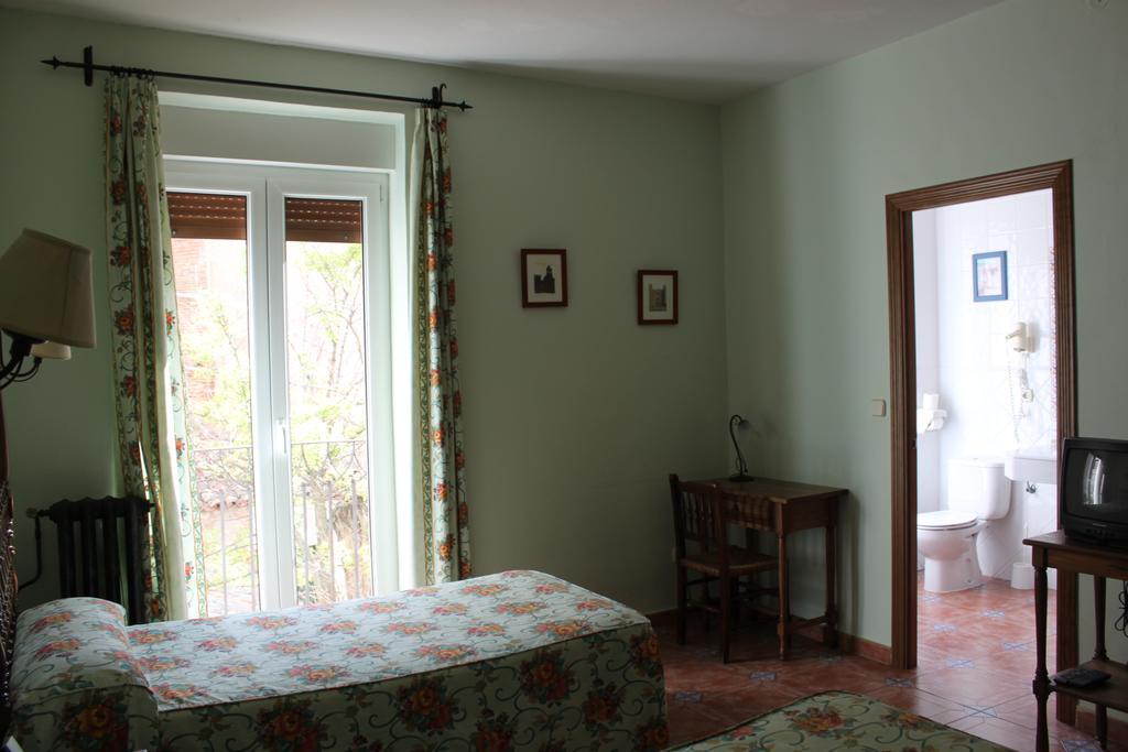 Hotel Rey Nino Ávila Exteriör bild