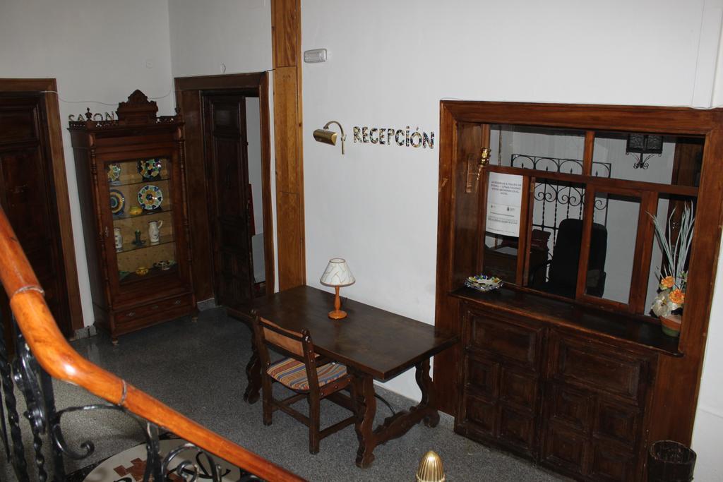 Hotel Rey Nino Ávila Exteriör bild